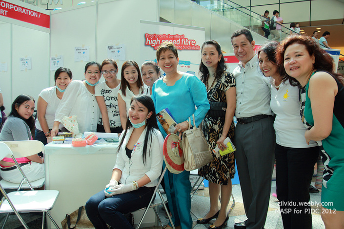 Philippine Ambassador Ambassador Minda Calaguian-Cruz with the beautiful volunteer nurses, doctors and dentists